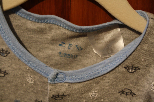 Zeb Cotton Grey Spaceships All-in-One – Size 0–3