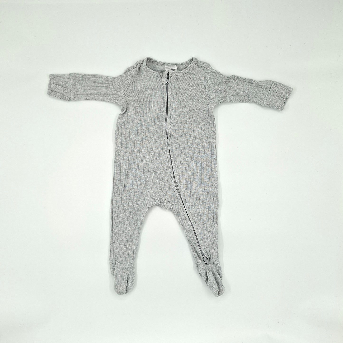Cotton On Baby Grey All-in-One – Size NB