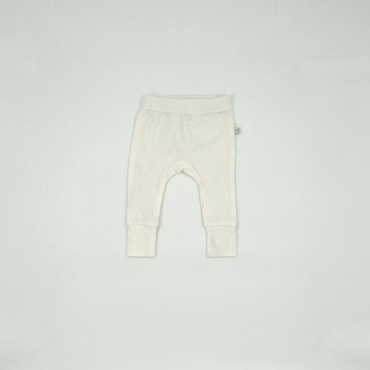 Teeny Weeny White Ribbed Leggings – Size NB