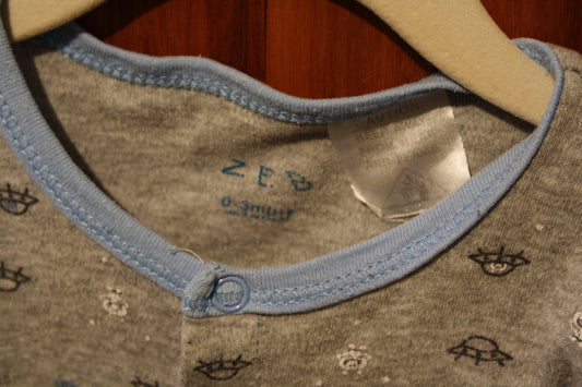 Zeb Cotton Grey Spaceships All-in-One – Size 0–3